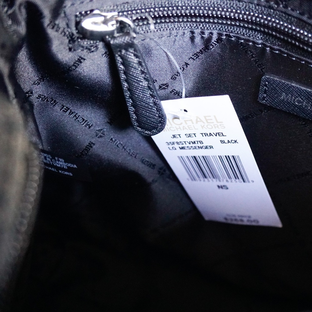 Michael Kors Jet Set L Messenger Bag MK Black - Picture 8 of 8